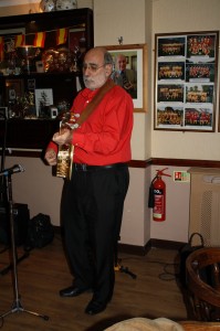JOHN STEWART on banjo with MIKE BARRY'S UPTOWN GANG at Farnborough Jazz Club, Kent, UK on 28th November 2014. Photo by Mike Witt.