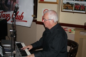Pianist Dave Barnes with Phoenix Dixieland Jazz Band seen here at Farnborough Jazz Club on 22nd January 2016. Photo by Mike Witt.