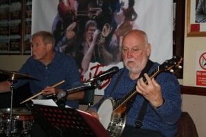 Chris Marchant & 'Southend Bob' Albutt play for Mahogany Hall Stompers at Farnborough Jazz Club (Kent) on 20th May 2015. Photo by Mike Witt
